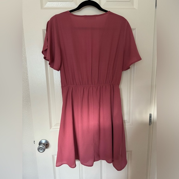 Bohme Flutter Sleeve Dress - Picture 5 of 5